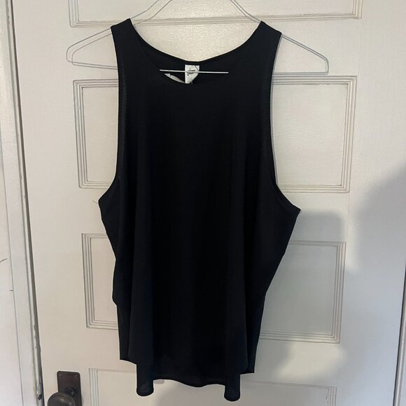 Fabletics Black Tank Top - Picture 2 of 8